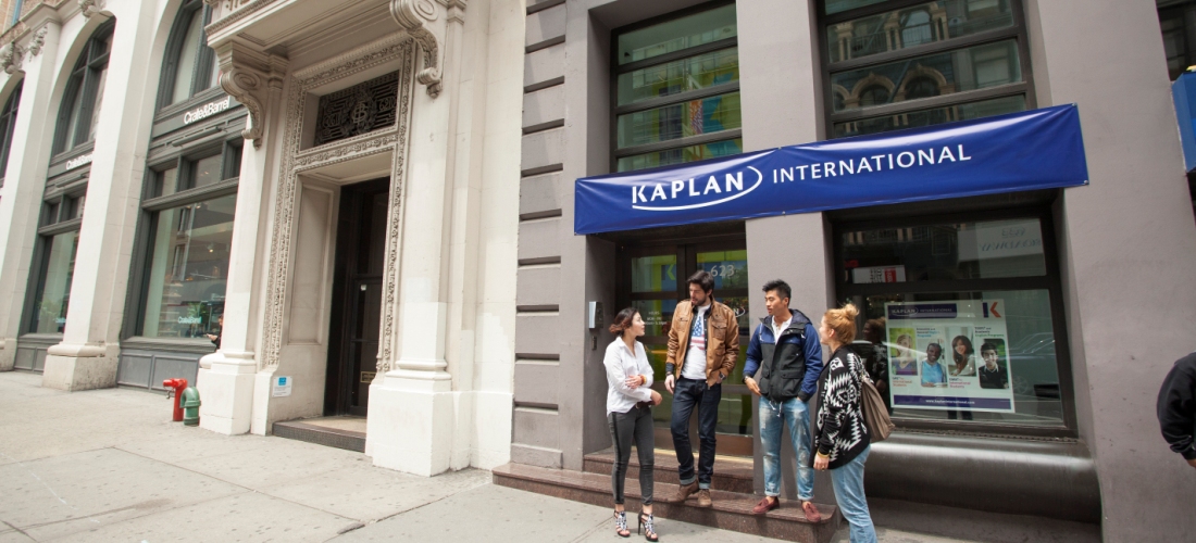 Kaplan International Languages 학교 건물 외관